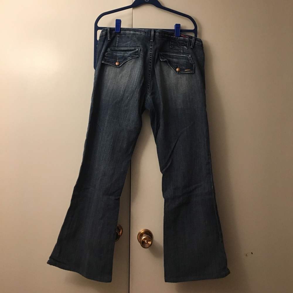 Vigoss jeans size 13. Wide leg flair. Lowrise.