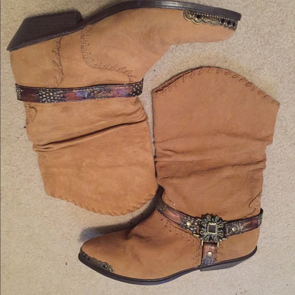 Zodiac Shoes - Zodiac tan suede leather Western boots