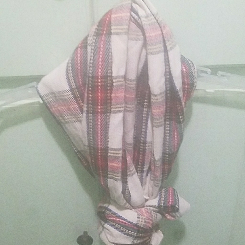 Infinity holiday scarf