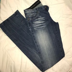 Express Jeans.
