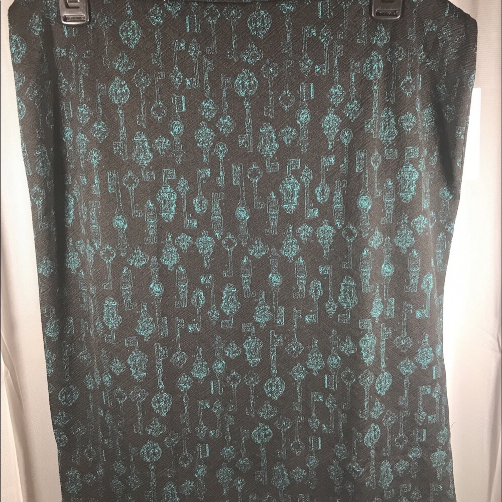 LulaRoe Cassie
