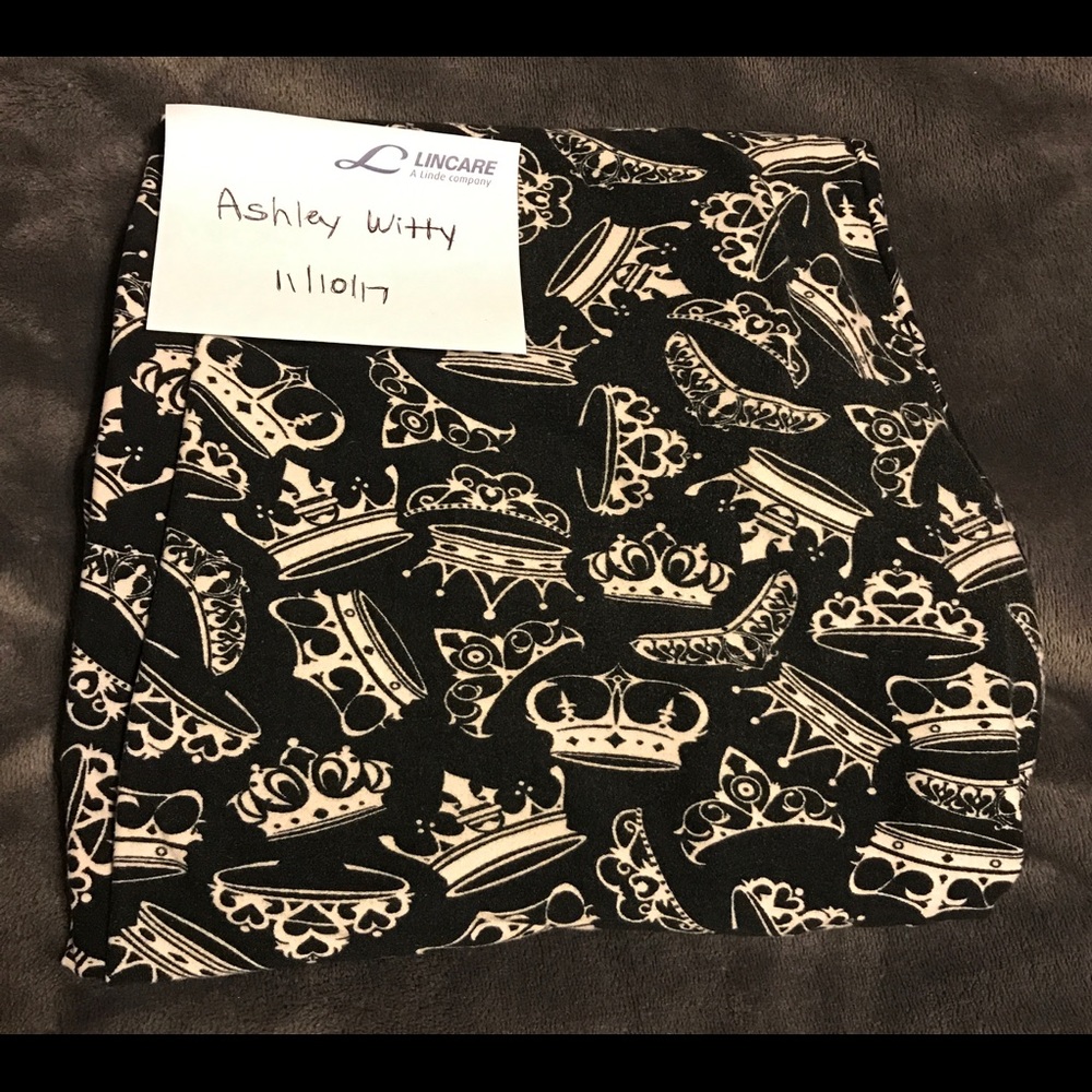 LuLaRoe TC Crowns