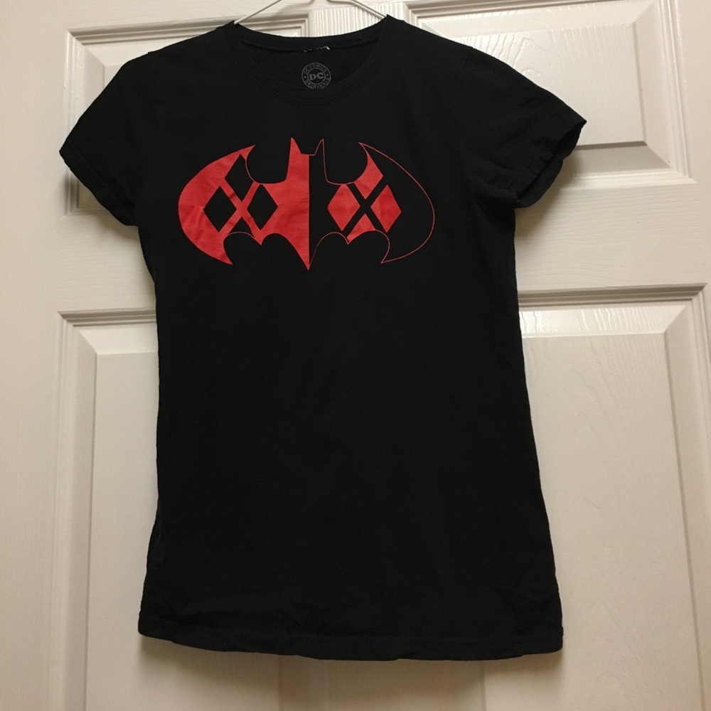 Harley Quinn Bat Symbol Tee Shirt