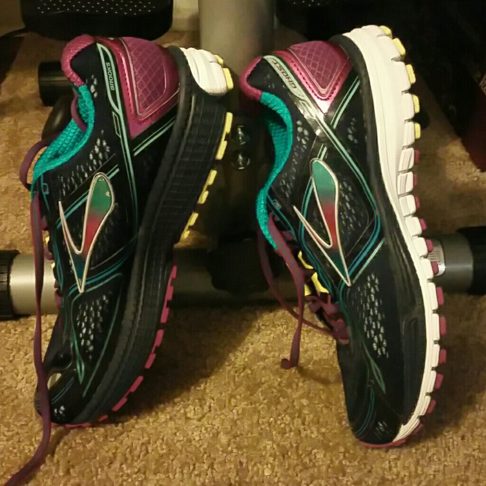 Brooks Ghost shoes