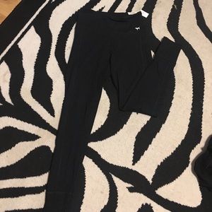 NWT VS PINK LEGGINGS SOLID BLACK