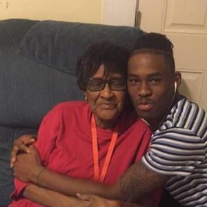 Meet your Posher, Lawrence