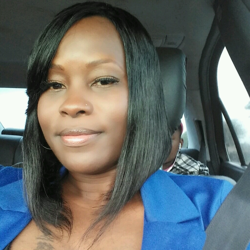 Meet your Posher, Renee