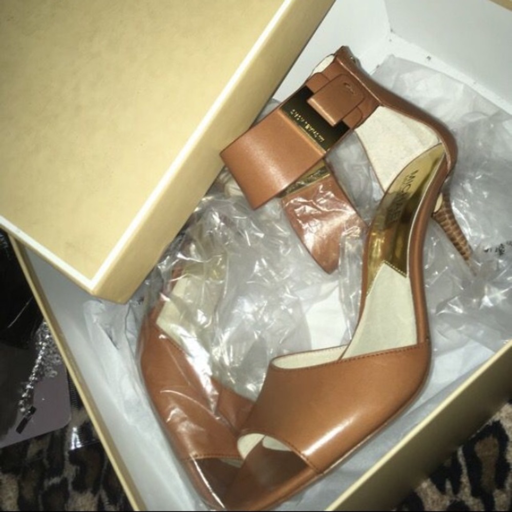 Guiliana Open Toe Heels