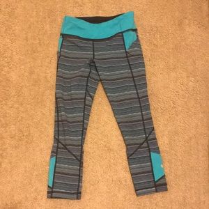 Lululemon size 6 pants
