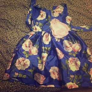 Little girls dress