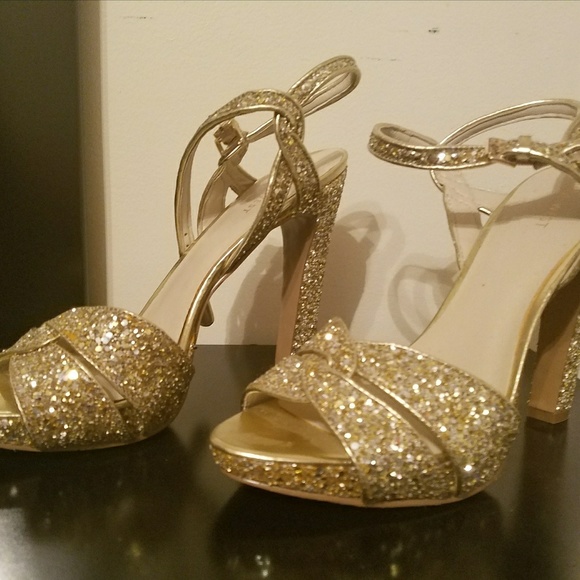 New Nine West, silver and gold heels - Picture 3 of 3