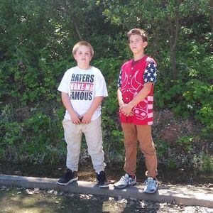 Meet your Posher, Hunter