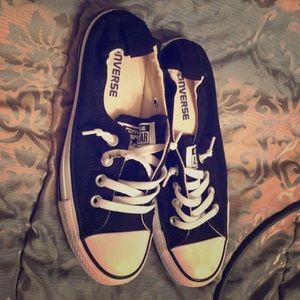 Converse women’s size 7