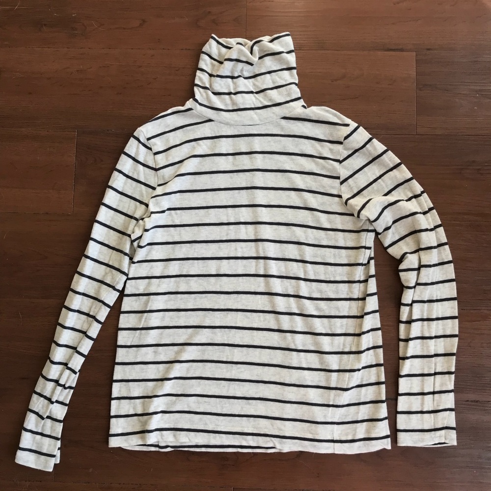 Madewell cotton turtleneck in navy stripe
