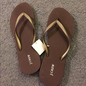 J Crew brown flip flops NWT size 9