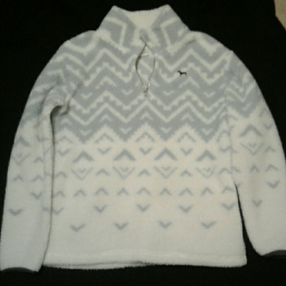 VS Pink sherpa quarter zip