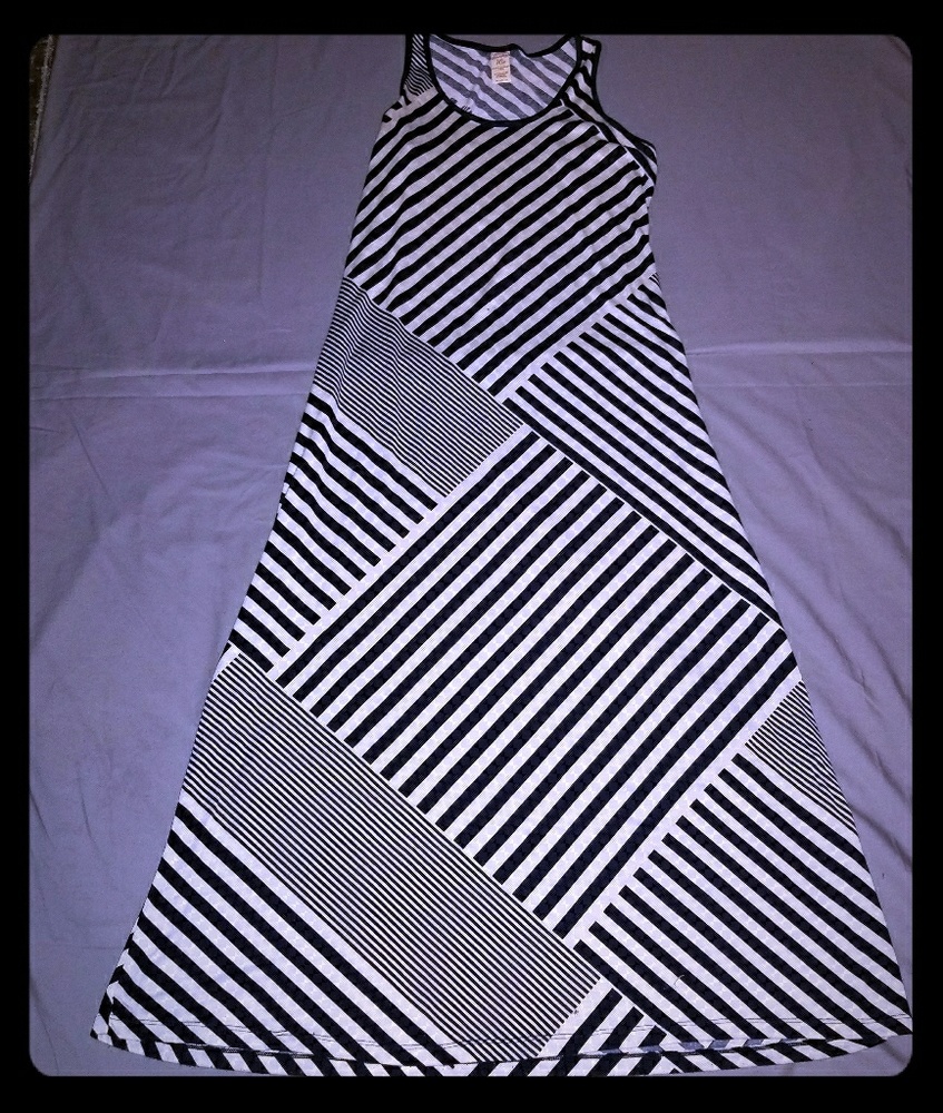 Maxi dress [SZ-Large]