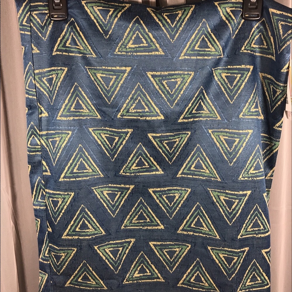 LulaRoe Cassie