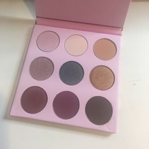 Winky Lux Shadow Palette