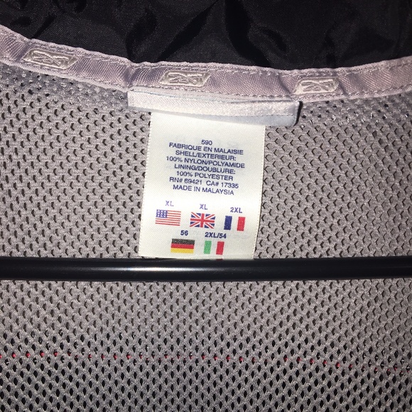 Reebok Windbreaker - Picture 4 of 4