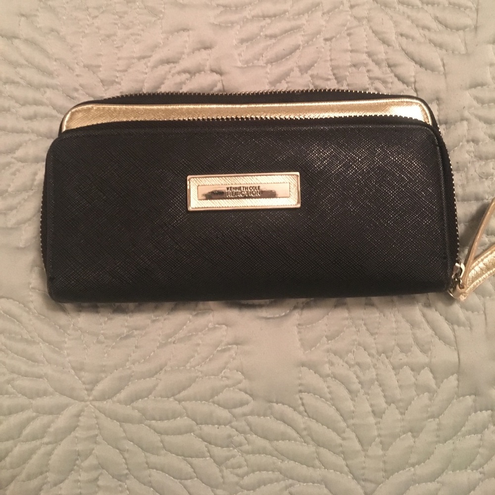Kenneth Cole wallet