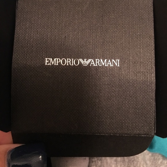 Earrings - Picture 4 of 4