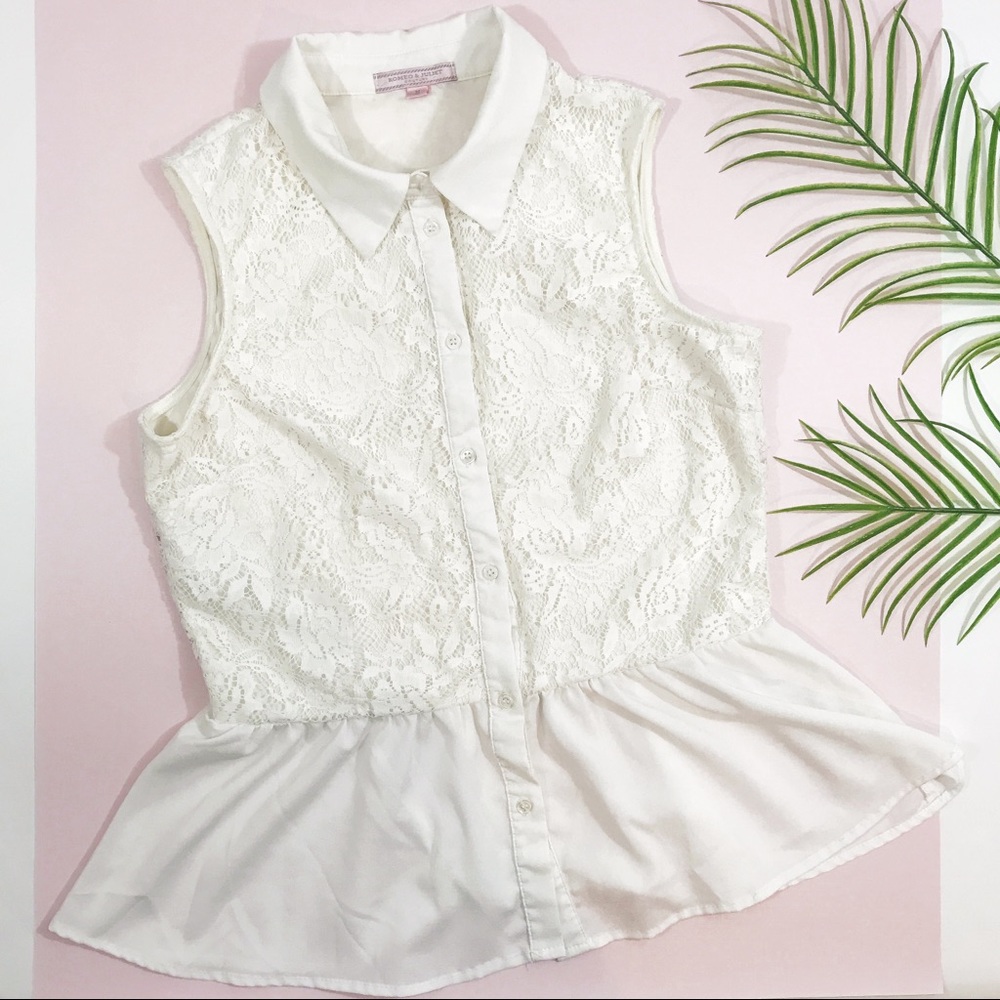 Romeo & Juliet Couture Ivory Button Up Top
