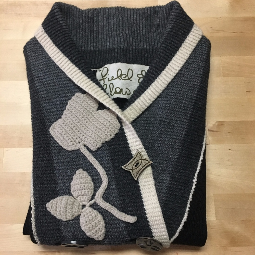 ⬇️ Anthropologie Field Flower Cardigan