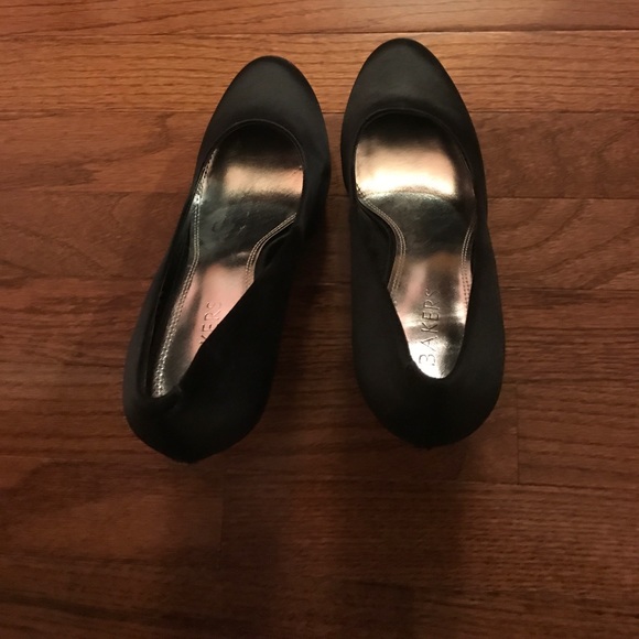 Women’s Black Baker Shoes Size 8.5 - Picture 2 of 5