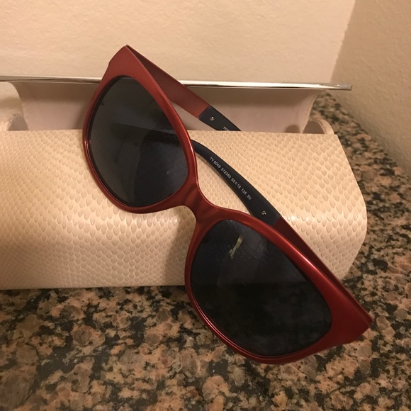 TB Sunglasses ? main image 4