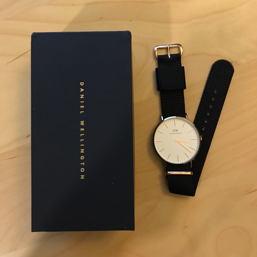 Daniel Wellington Classic Cornwall Watch