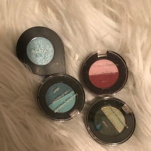 Four eyeshadows
