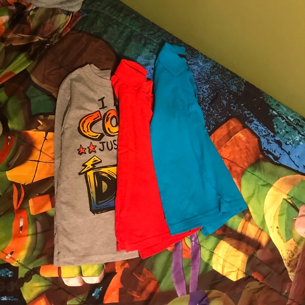 1 Long sleeve T-shirt, 2 short sleeve polo shirts