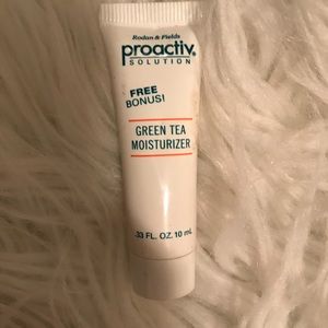 Proactiv green tea moisturizer