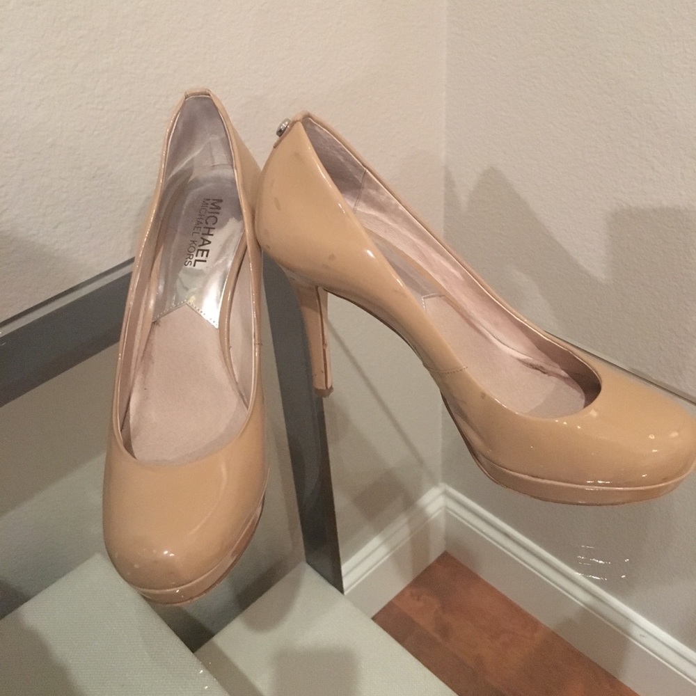 Michael Kors Nude Patent Leather Pumps