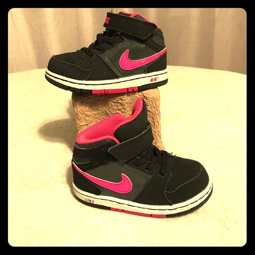 Girls Nike