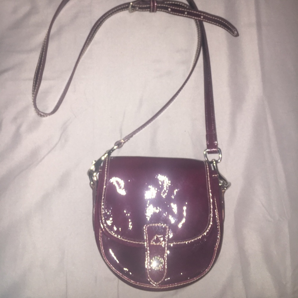 Dooney and Bourke wallet bag