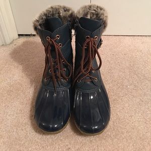 Adriana New York Duck Boots