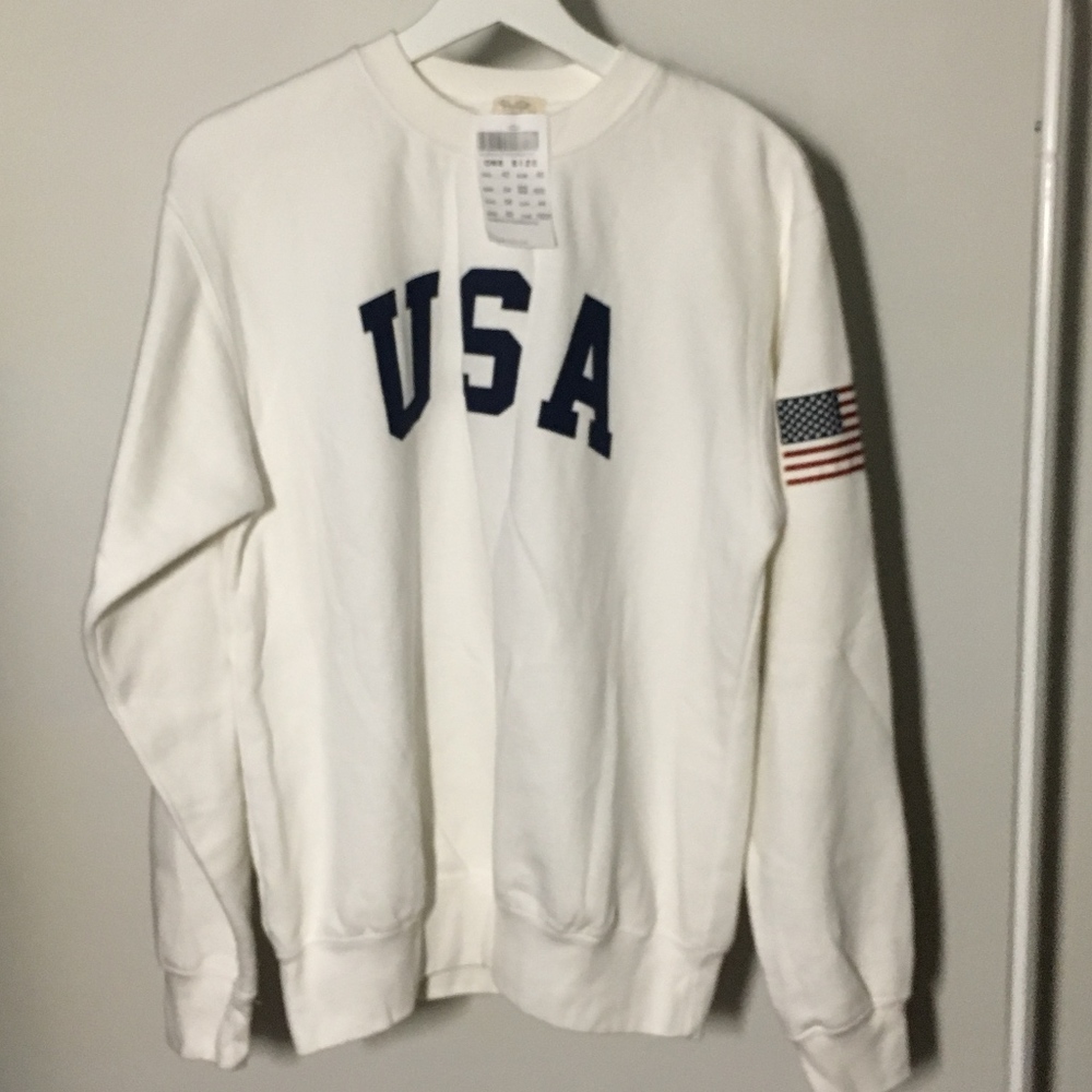 NWT USA Sweatshirt