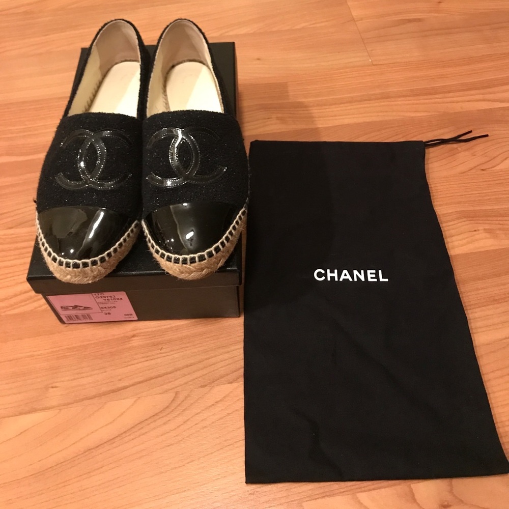 💯 Authentic Chanel Espadrilles size 38