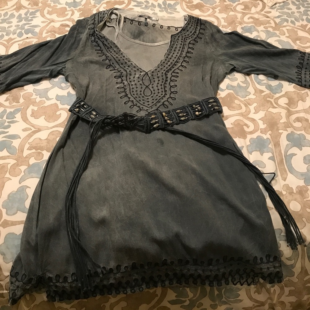 Monoreno Blue tunic