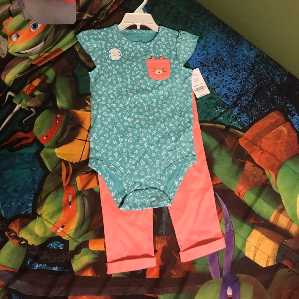 2 Piece Carter’s set
