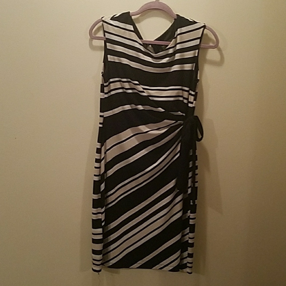 Connected petite dress