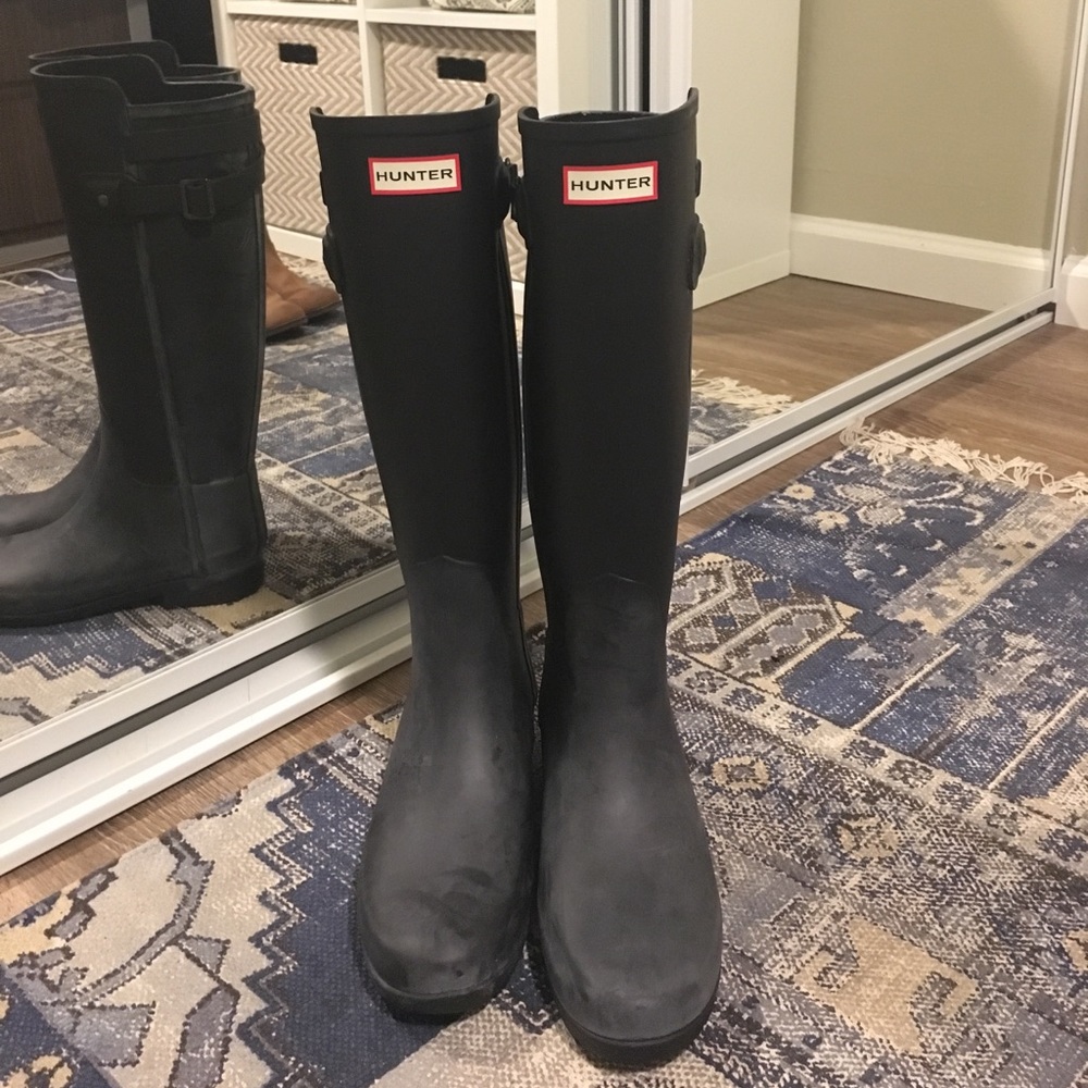 Black Hunter boots