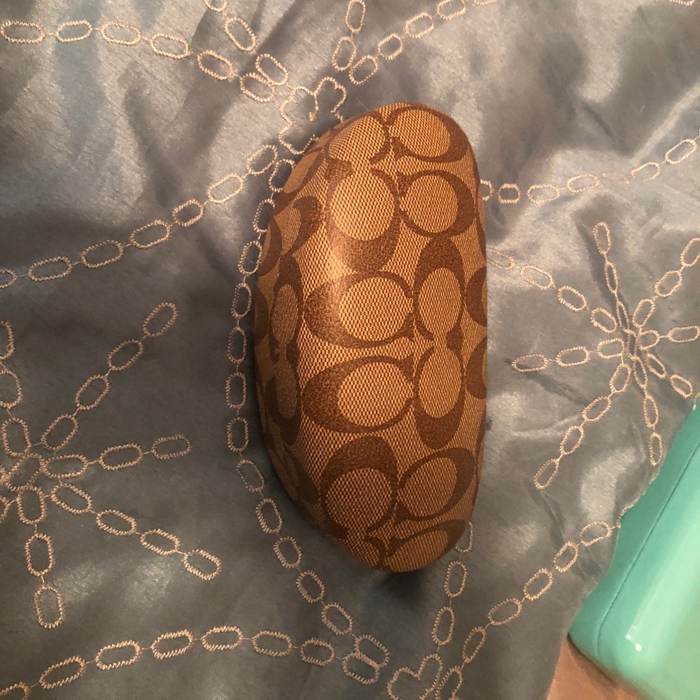 Sunglasses case