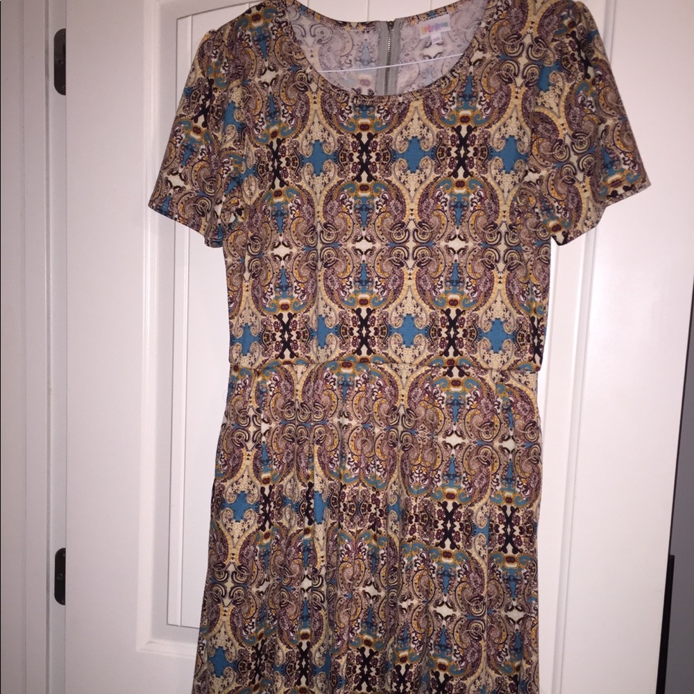 3X Lularoe Amelia