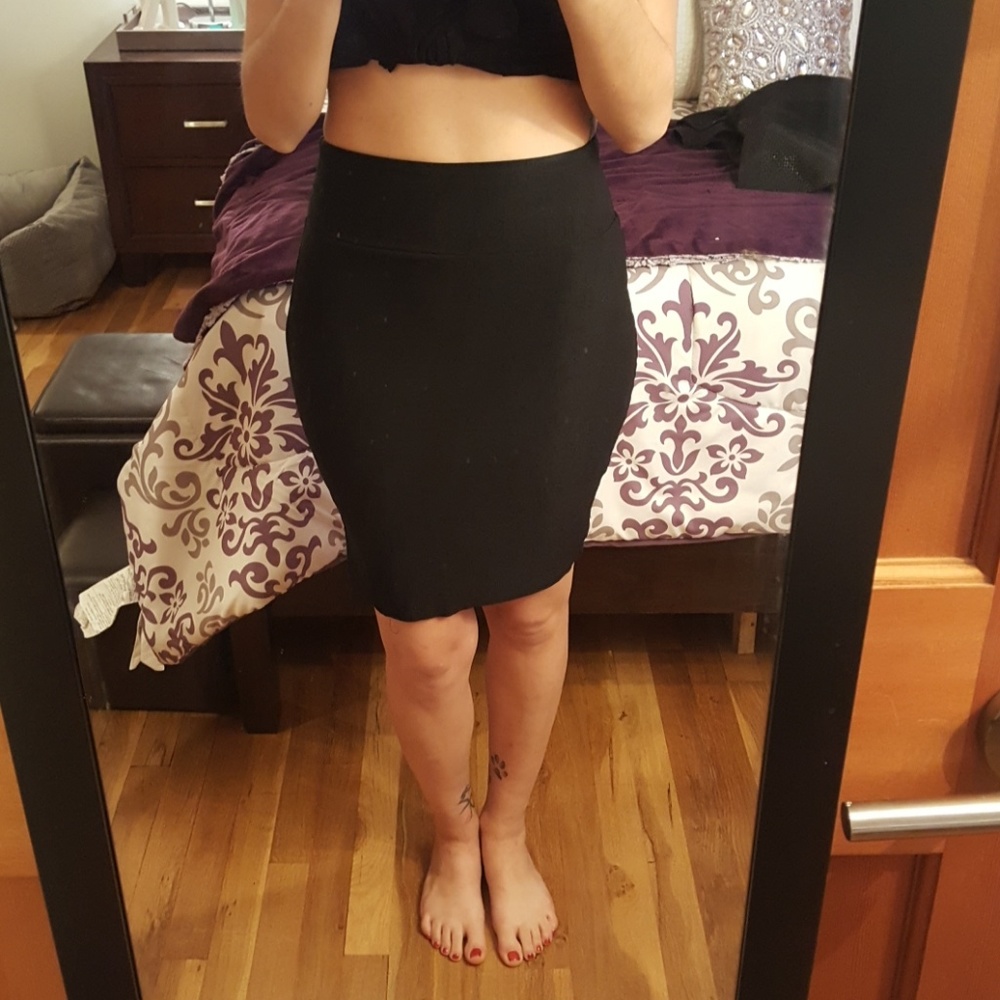 Black Pencil skirt