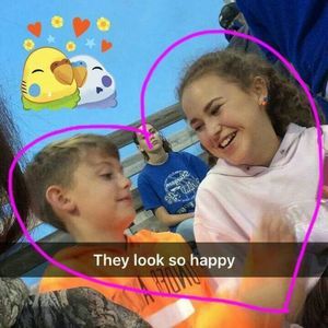 Meet your Posher, Brittney