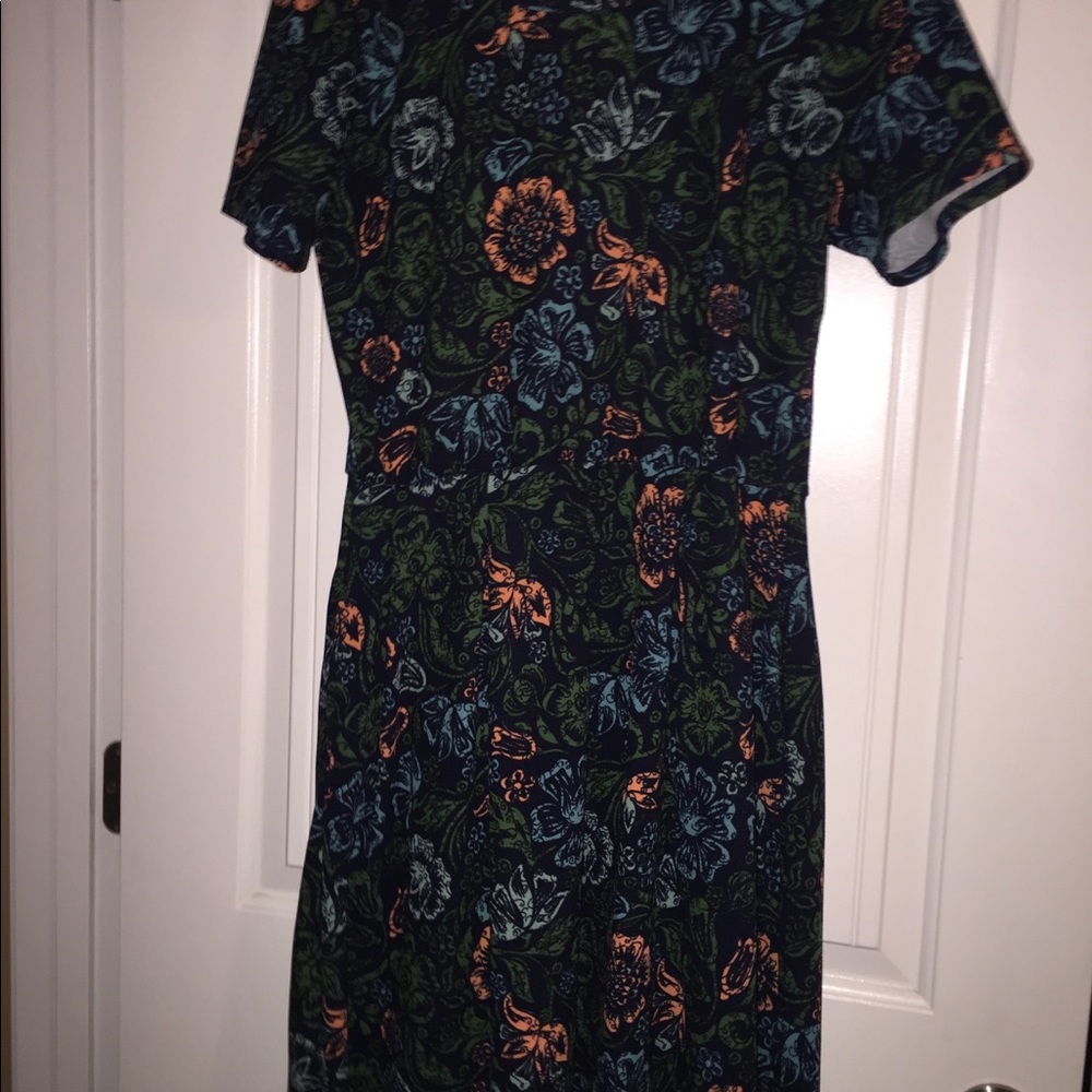 2X Lularoe Amelia