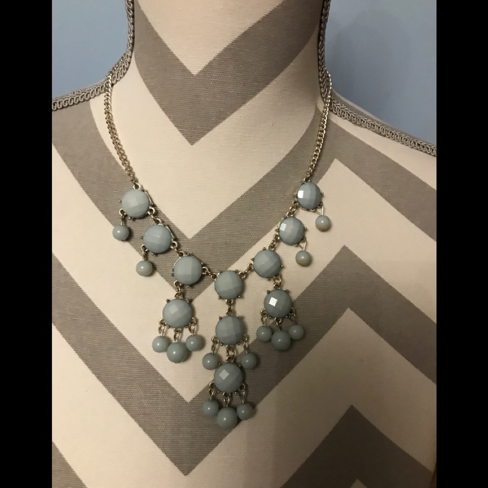 Statement necklace